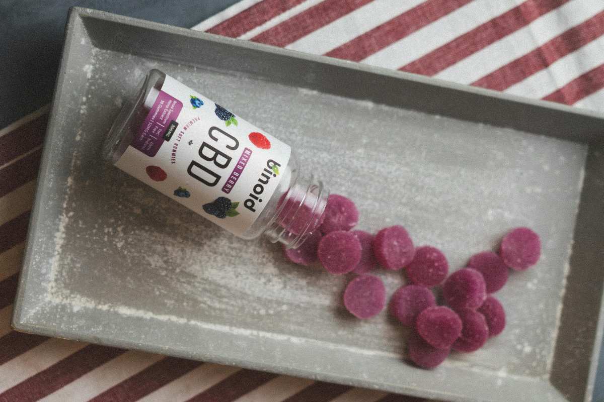 Binoid gummies kept on a serving plate
